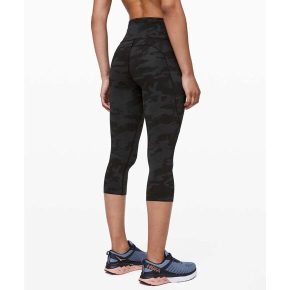 Lululemon Fast and Free Crop 4 - Picture 6 of 6